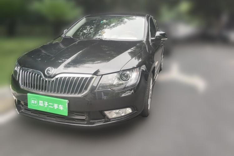 Used Skoda Superb 2013 1.4TSI Manual Shengshi Edition Guazi used car, China used car export, Used car for sale, Used Skoda cars, Cheapest cars for sale