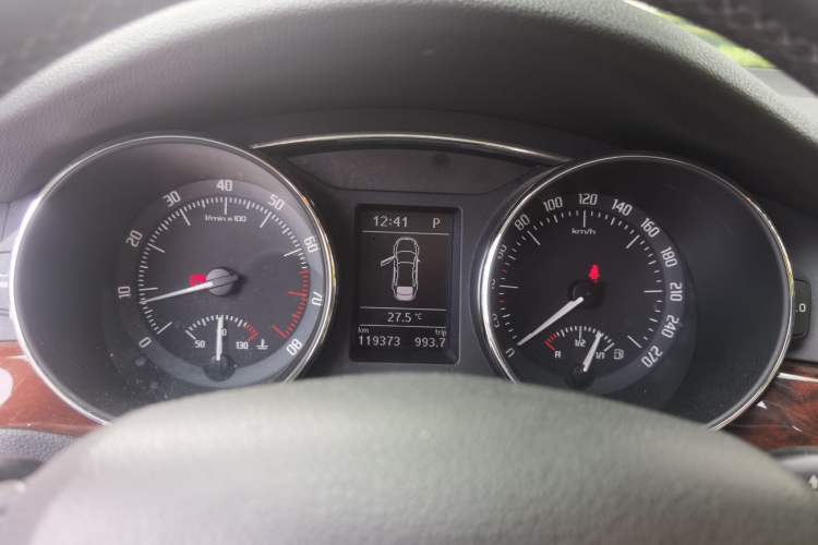 Used Skoda Superb 2013 1.8TSI Automatic MingShi Edition Instrument Cluster