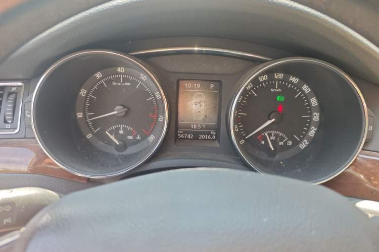 Used Skoda Superb 2013 1.4 TSI DSG Prestige Edition Instrument Cluster