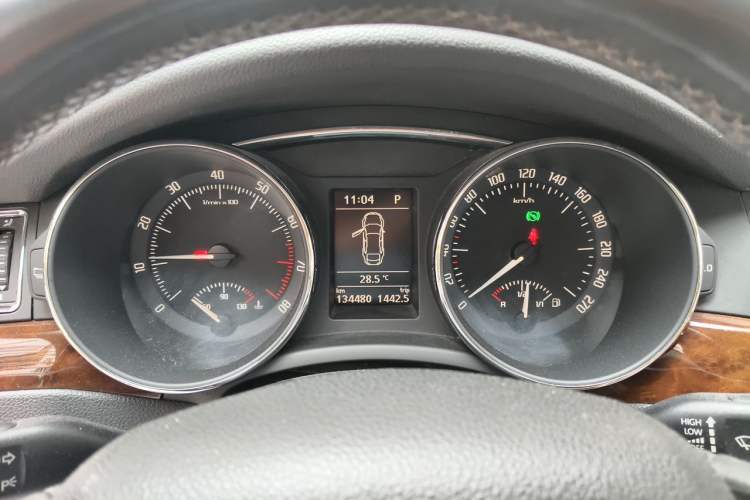 Used Skoda Superb 2013 1.4 TSI DSG Prestige Edition Instrument Cluster