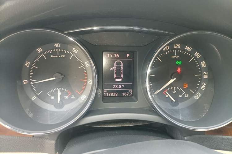 Used Skoda Superb 2013 1.8TSI Automatic MingShi Edition Instrument Cluster