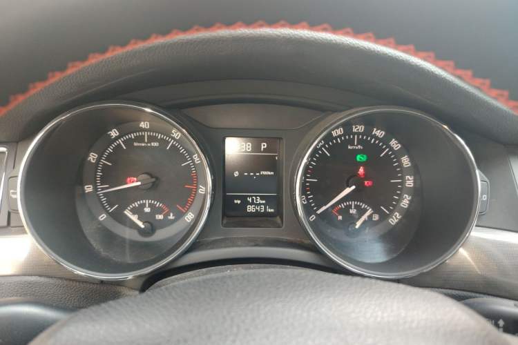Used Skoda Superb 2013 1.4TSI DSG Sport Edition Instrument Cluster
