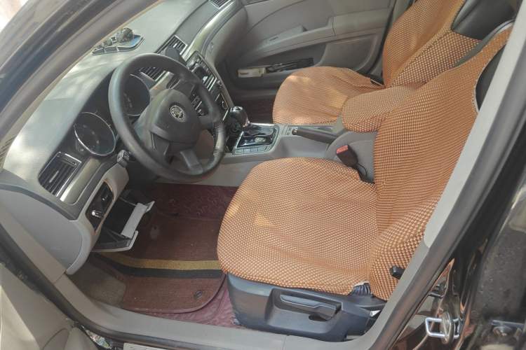Used Skoda Superb 2013 1.4TSI DSG Sport Edition Left Front Seat