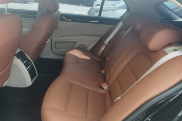 Used Skoda Superb 2013 1.8TSI Automatic MingShi Edition Left Rear Seat