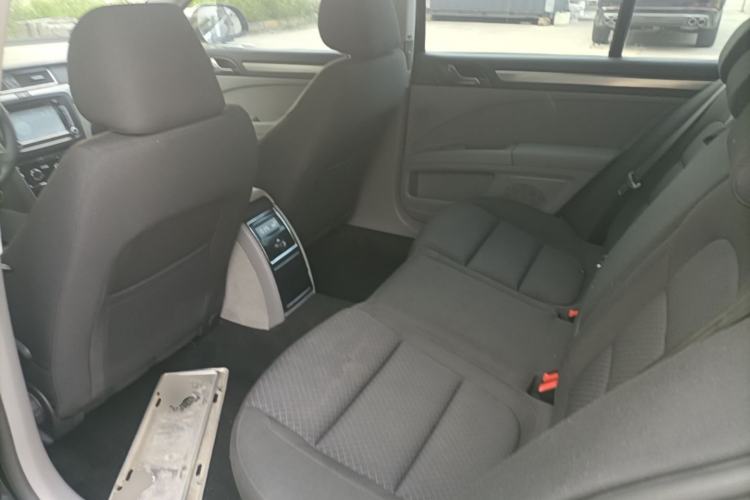 Used Skoda Superb 2013 1.4TSI DSG Sport Edition Left Rear Seat