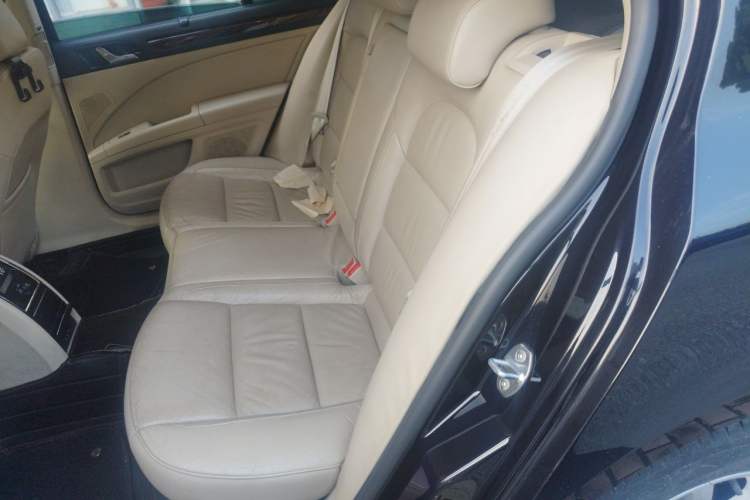 Used Skoda Superb 2013 1.8TSI Automatic Yashi Edition Left Rear Seat