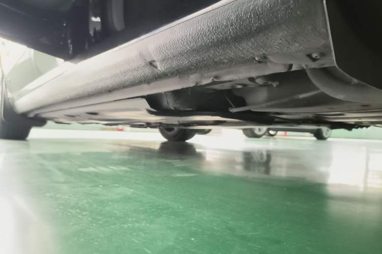Used Skoda Superb 2013 1.8TSI Automatic MingShi Edition Left Side Sill