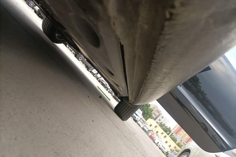 Used Skoda Superb 2013 1.4TSI DSG Sport Edition Left Side Sill