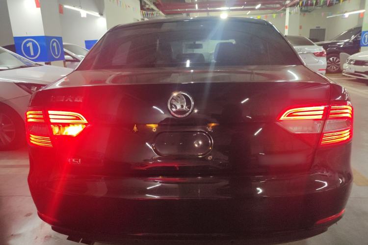 Used Skoda Superb 2013 1.4TSI DSG Sport Edition Rear