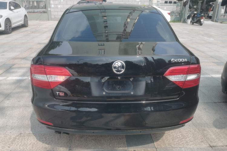 Used Skoda Superb 2013 1.8TSI Automatic MingShi Edition Rear