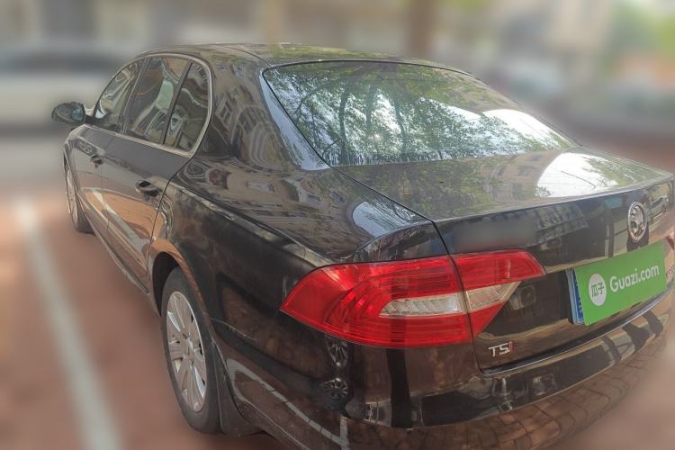 Used Skoda Superb 2013 1.4TSI DSG Sport Edition Rear Left 45 Deg