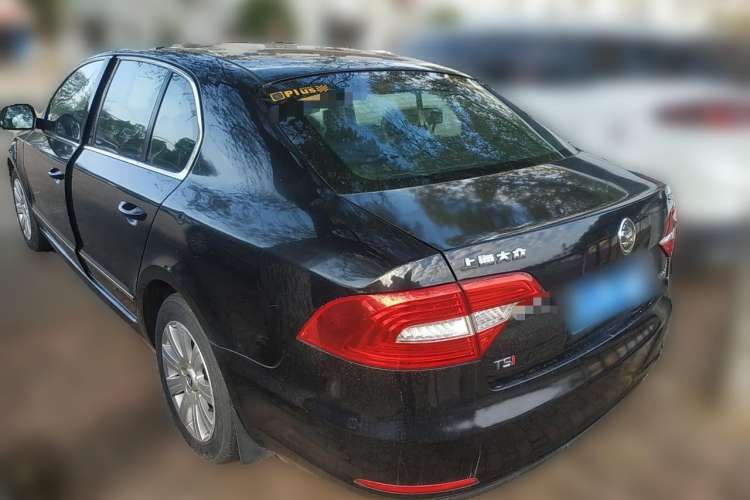 Used Skoda Superb 2013 1.4TSI Manual Shengshi Edition Rear Left 45 Deg