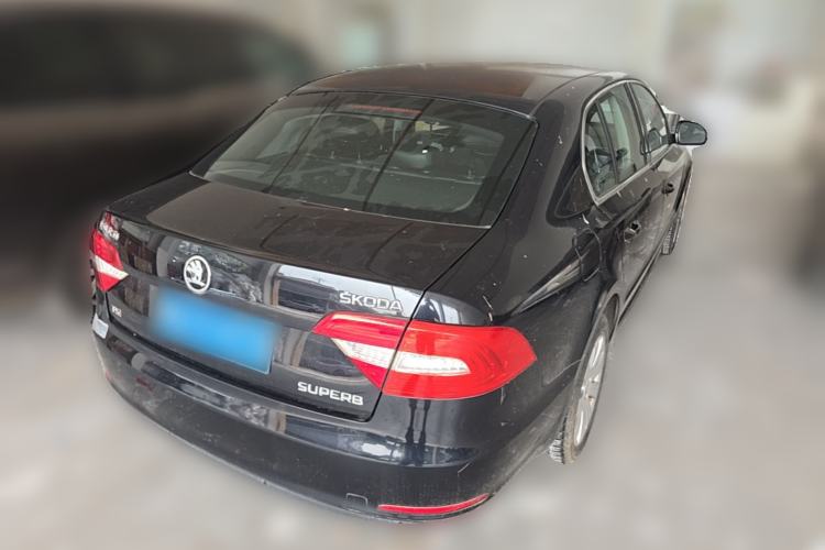 Used Skoda Superb 2013 1.4TSI DSG Sport Edition Rear Right 45 Deg