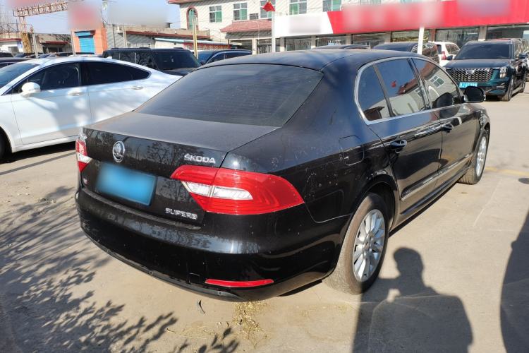 Used Skoda Superb 2013 1.4 TSI DSG Prestige Edition Rear Right 45 Deg
