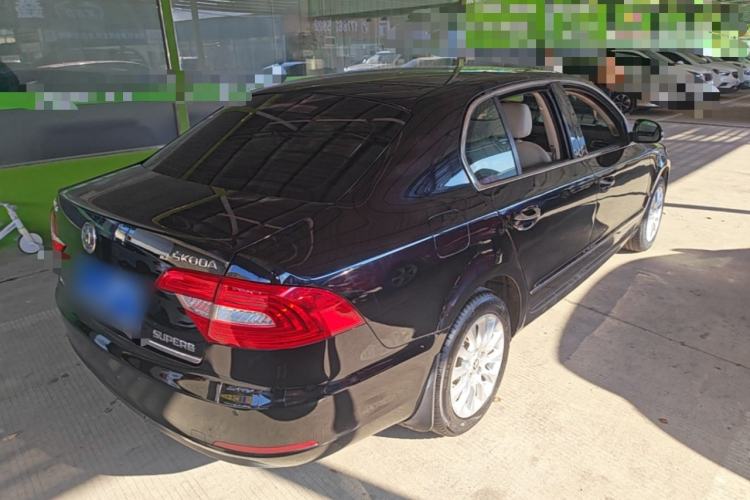 Used Skoda Superb 2013 1.4 TSI DSG Prestige Edition Rear Right 45 Deg