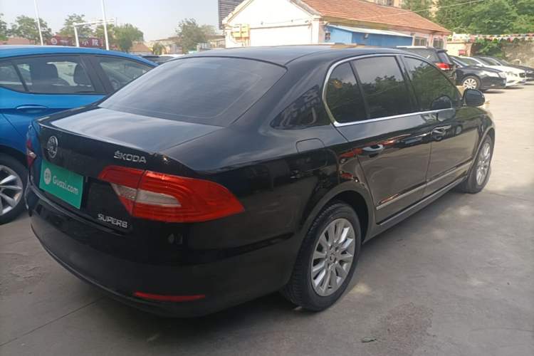 Used Skoda Superb 2013 1.8TSI Automatic MingShi Edition Rear Right 45 Deg