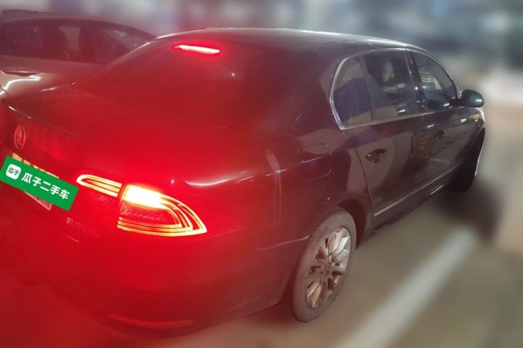 Used Skoda Superb 2013 1.4 TSI DSG Prestige Edition Rear Right 45 Deg