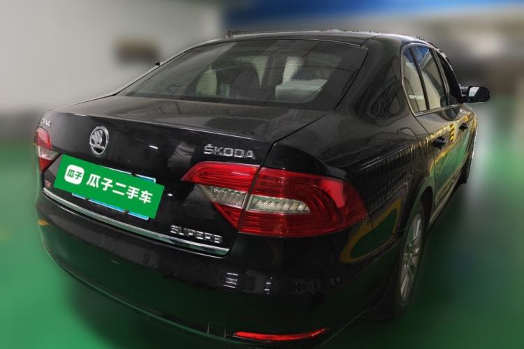 Used Skoda Superb 2013 1.8TSI Automatic MingShi Edition Rear Right 45 Deg