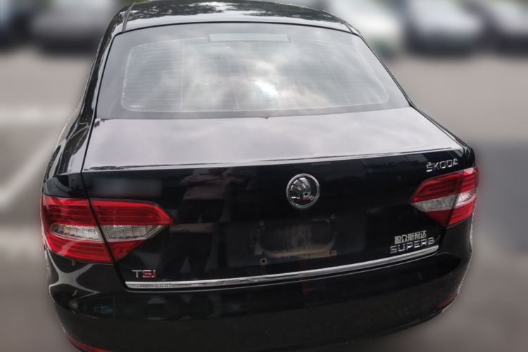 Used Skoda Superb 2013 1.8TSI Automatic MingShi Edition Rear