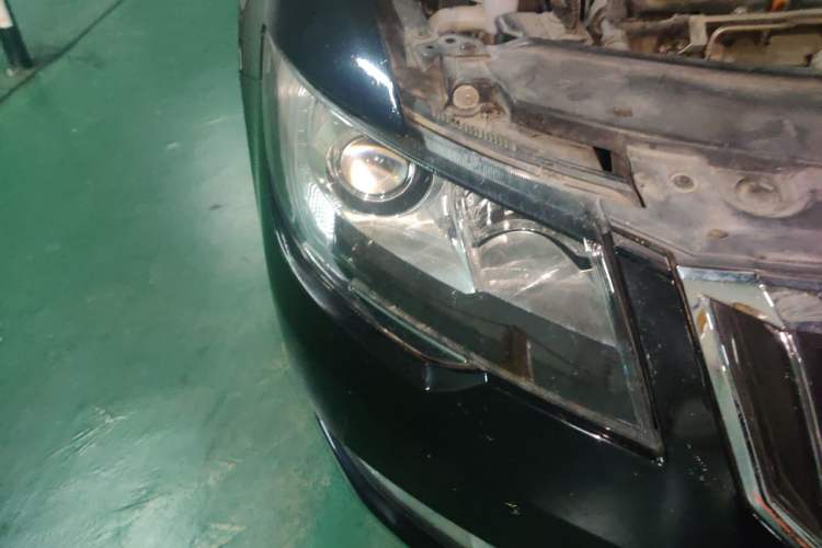 Used Skoda Superb 2013 1.4TSI DSG Sport Edition Right Front Headlight