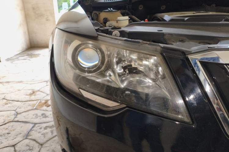 Used Skoda Superb 2013 1.8TSI Automatic MingShi Edition Right Front Headlight