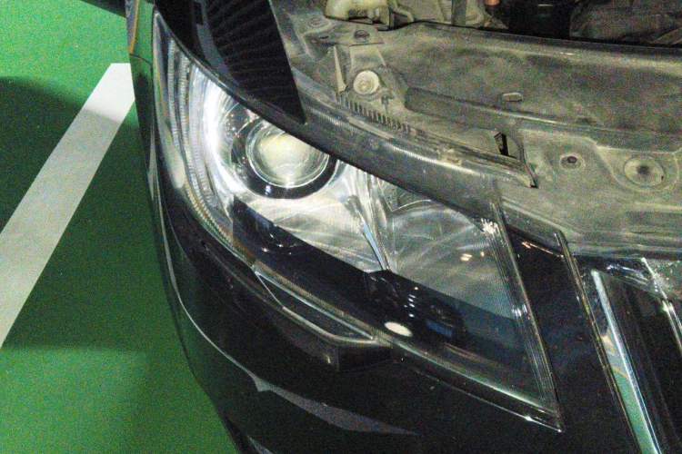 Used Skoda Superb 2013 1.8TSI Automatic MingShi Edition Right Front Headlight
