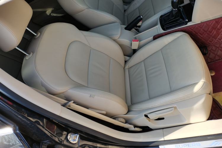 Used Skoda Superb 2013 1.4 TSI DSG Prestige Edition Right Front Seat