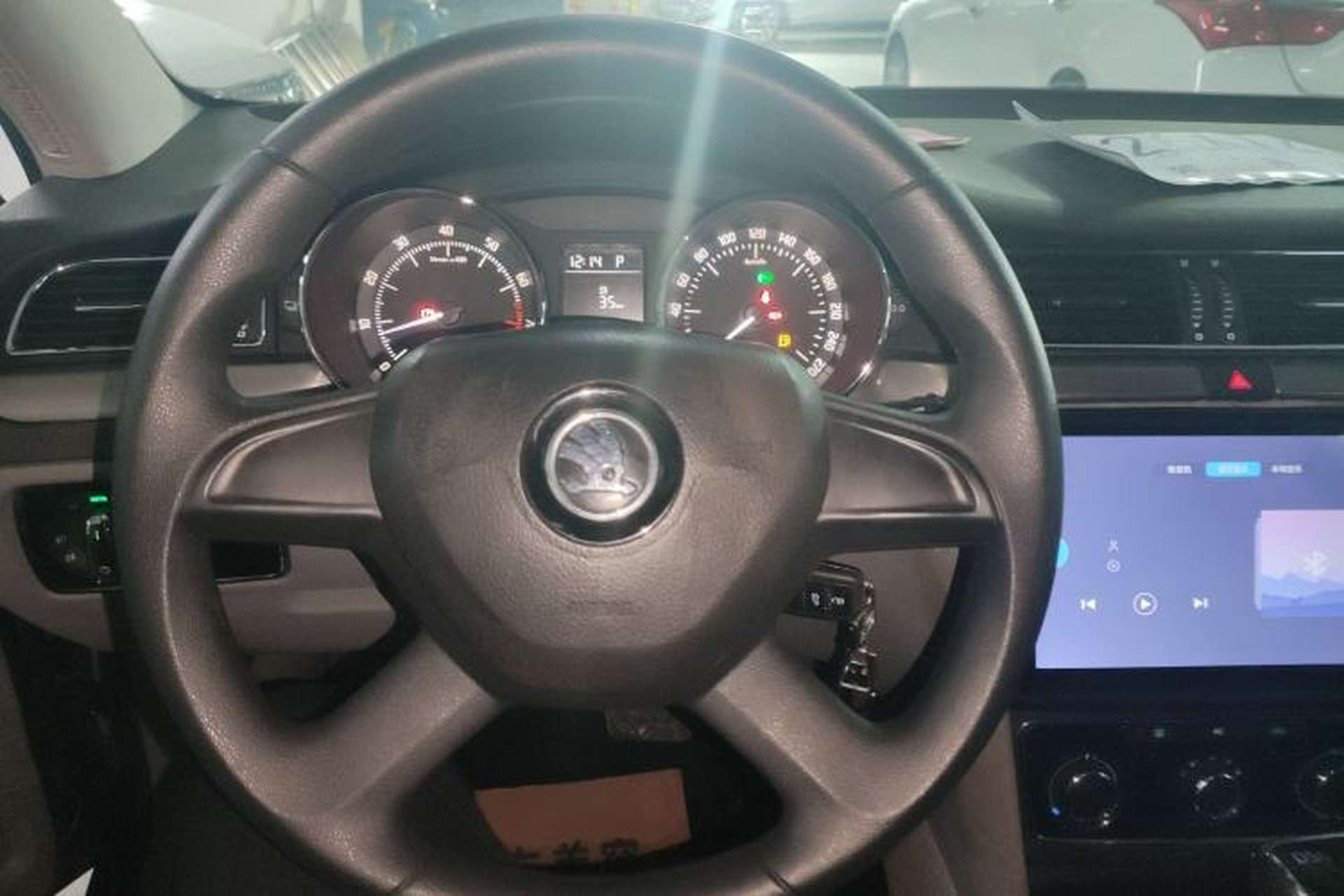 Used Skoda Superb 2013 1.4TSI DSG Sport Edition Steering Wheel