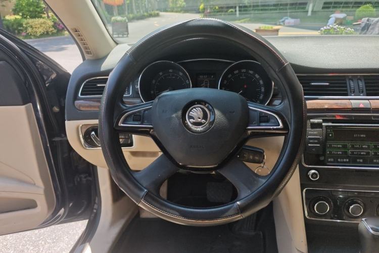 Used Skoda Superb 2013 1.4 TSI DSG Prestige Edition Steering Wheel
