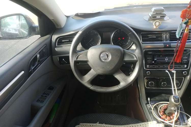 Used Skoda Superb 2013 1.4TSI Manual Shengshi Edition Steering Wheel