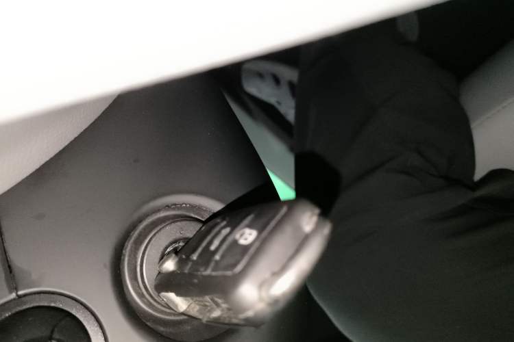 Used Skoda Superb 2013 1.8TSI Automatic MingShi Edition Vehicle Key