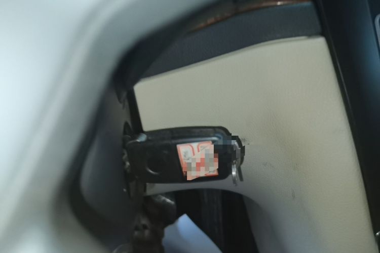 Used Skoda Superb 2013 1.8TSI Automatic MingShi Edition Vehicle Key