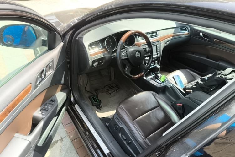 Used Skoda Superb 2013 2.0 TSI DSG Luxury Edition Driver Seat