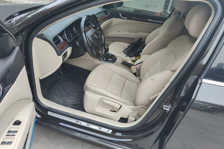 Used Skoda Superb 2013 1.8TSI Automatic MingShi Edition Driver Seat