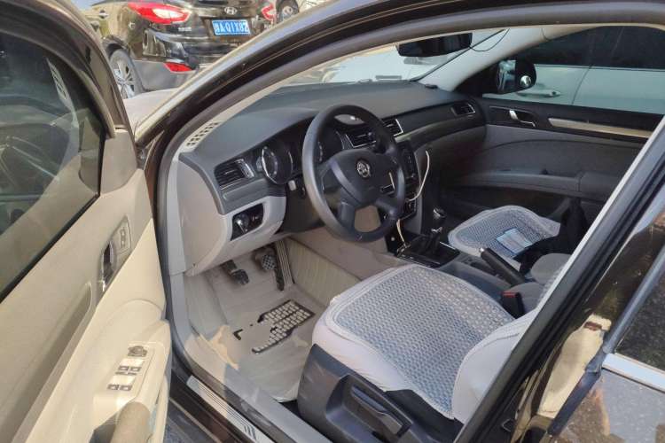 Used Skoda Superb 2013 1.4TSI Manual Shengshi Edition Driver Seat