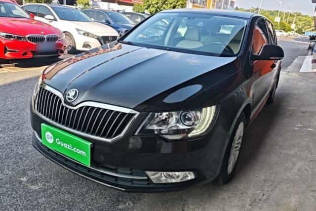 Skoda Superb 2013 1.8TSI Automatic Yashi Edition usado