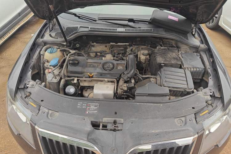 Used Skoda Superb 2013 1.4TSI DSG Sport Edition Engine Bay