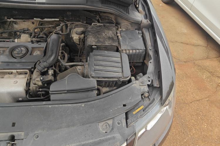 Used Skoda Superb 2013 1.4TSI DSG Sport Edition Engine Bay Left