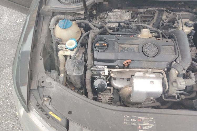 Used Skoda Superb 2013 1.4TSI DSG Sport Edition Engine Bay Right