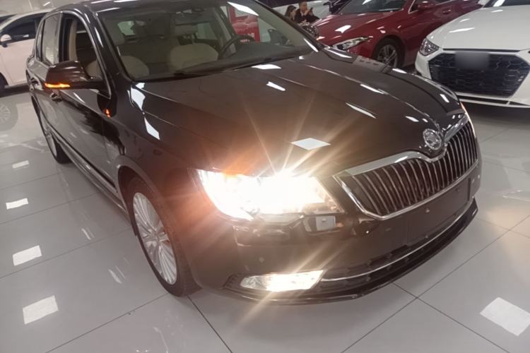 Used Skoda Superb 2013 1.8TSI Automatic Yashi Edition Exterior 1
