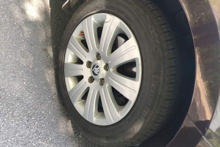 Used Skoda Superb 2013 1.4TSI Manual Shengshi Edition Exterior 1