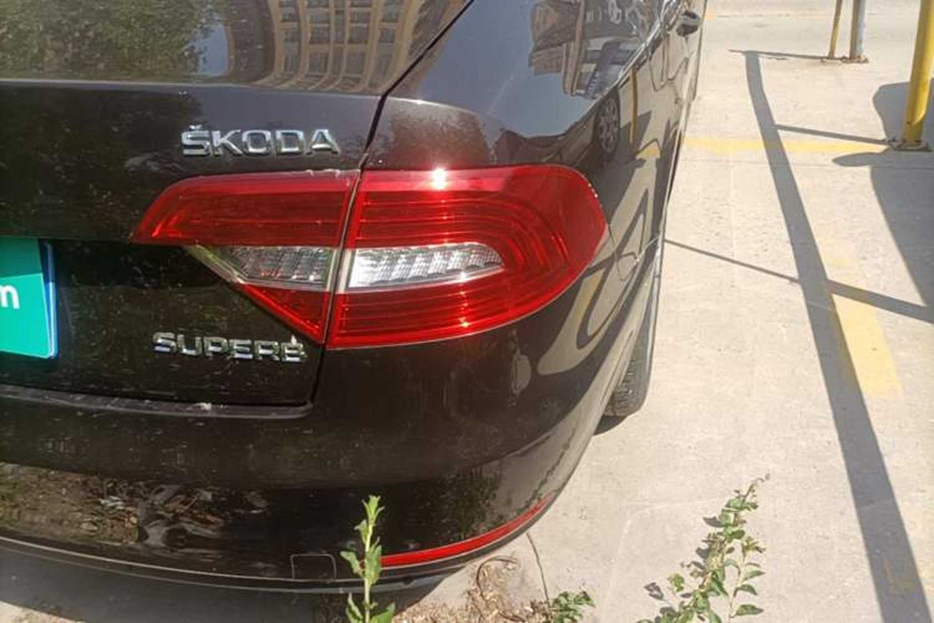 Used Skoda Superb 2013 1.8TSI Automatic MingShi Edition Exterior 3