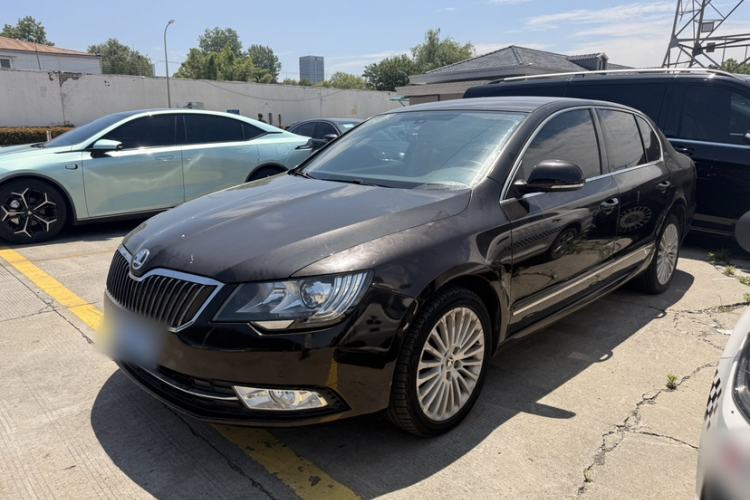 Used Skoda Superb 2013 1.8TSI Automatic Yashi Edition Exterior 5