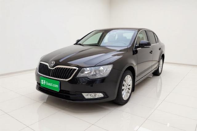 Ojetý Skoda Superb 2013 1.8TSI Automatic MingShi Edition