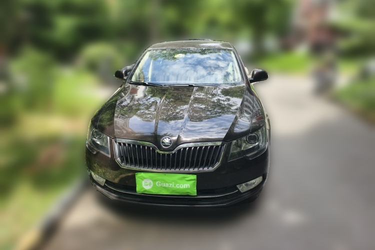 Used Skoda Superb 2013 1.8TSI Automatic Yashi Edition Front