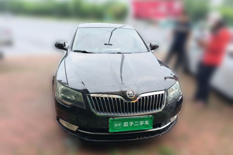 Used Skoda Superb 2013 1.8TSI Automatic Yashi Edition Front