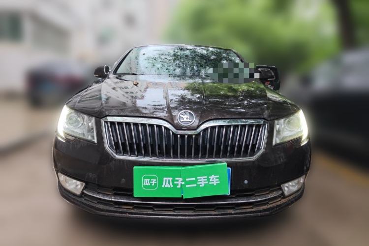 Used Skoda Superb 2013 1.8TSI Automatic Yashi Edition Front