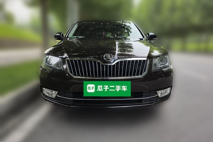 Used Skoda Superb 2013 1.8TSI Automatic Yashi Edition Front