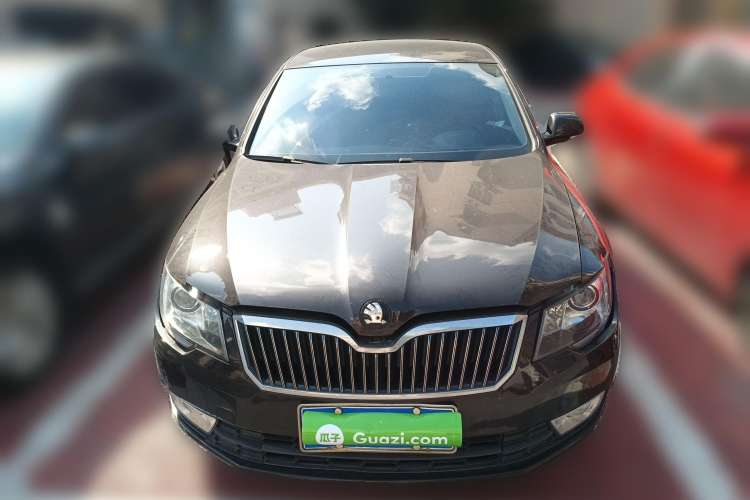 Used Skoda Superb 2013 1.4TSI Manual Shengshi Edition Front