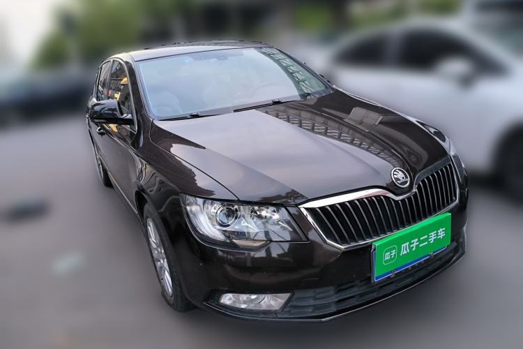 Used Skoda Superb 2013 1.8TSI Automatic MingShi Edition Front Right 45 Deg